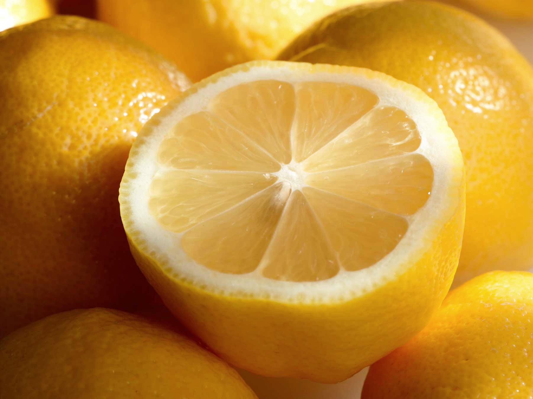 seventh-closeup-lemons